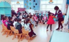 【精选】幼儿园中班社会教案模板集合7篇